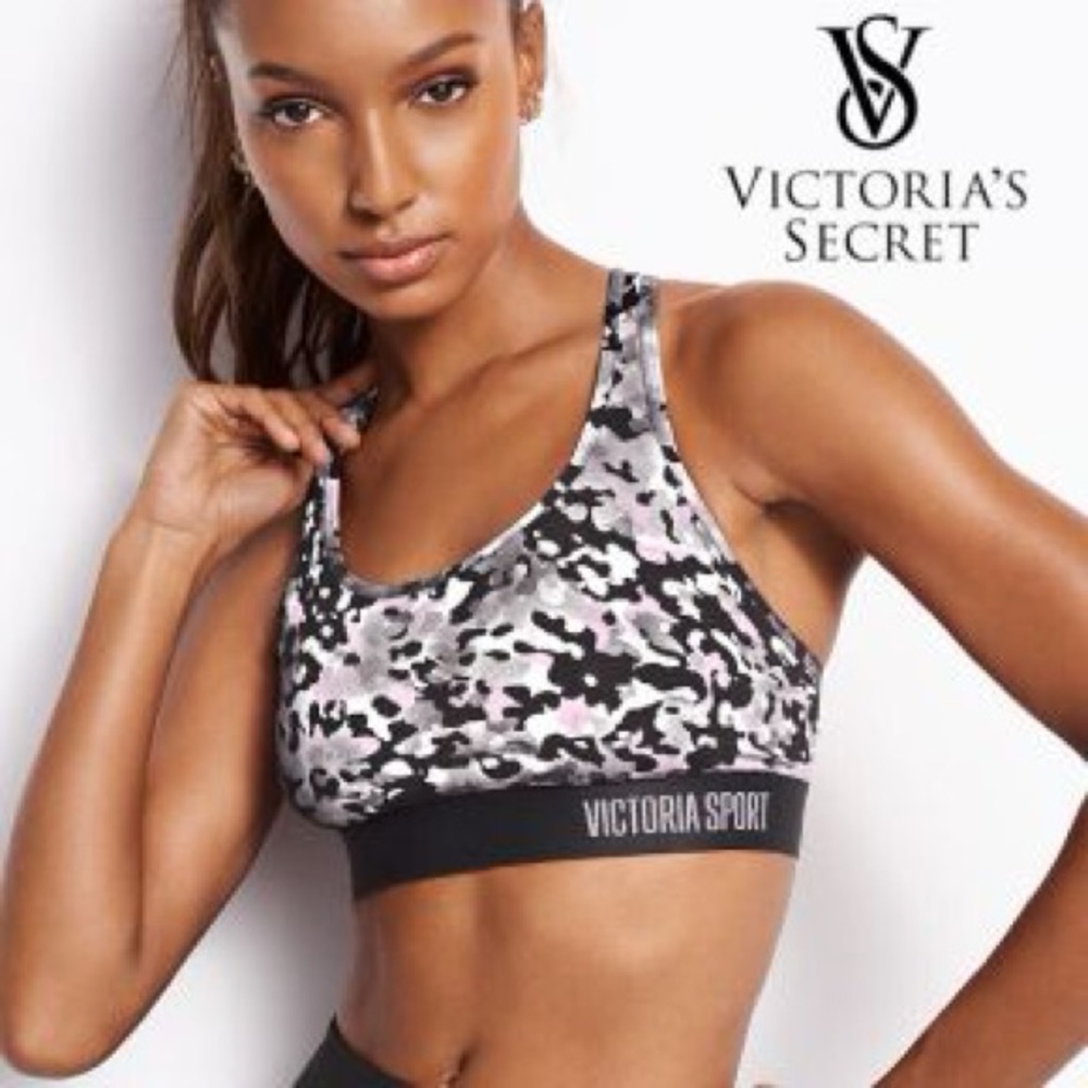Victoria’s Secret sports bra sz S